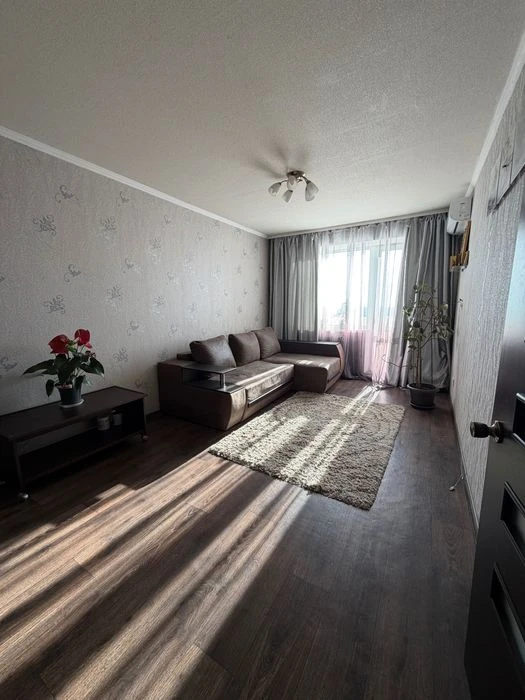 Продам 2к квартиру проспект Науки (район ТЦ Дафы)