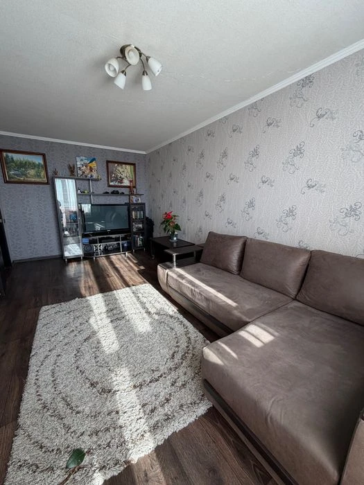 Продам 2к квартиру проспект Науки (район ТЦ Дафы)
