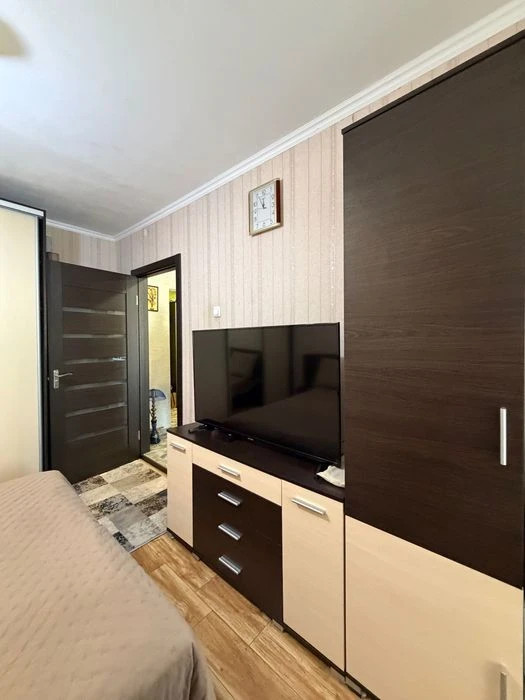 Продам 2к квартиру проспект Науки (район ТЦ Дафы)