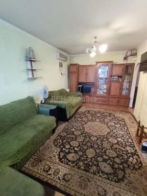 Продам затишну квартиру по вул. Юрия Литвинского 31Б, 35000
