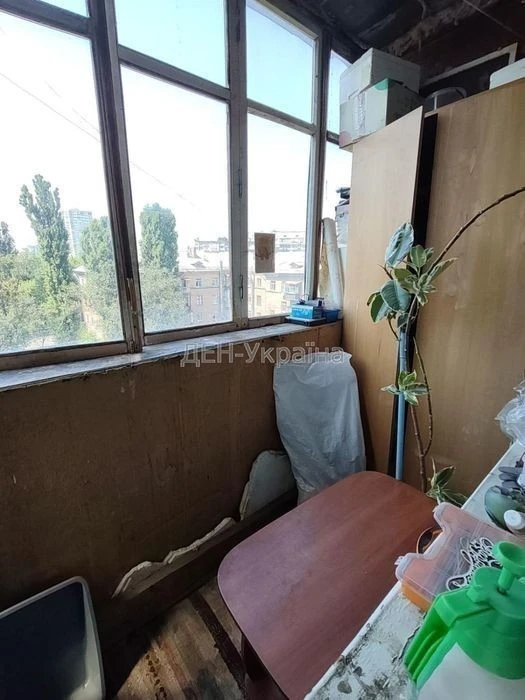 Продам затишну квартиру по вул. Юрия Литвинского 31Б, 35000