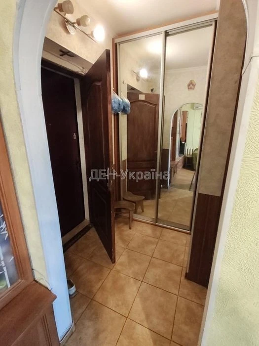 Продам затишну квартиру по вул. Юрия Литвинского 31Б, 35000