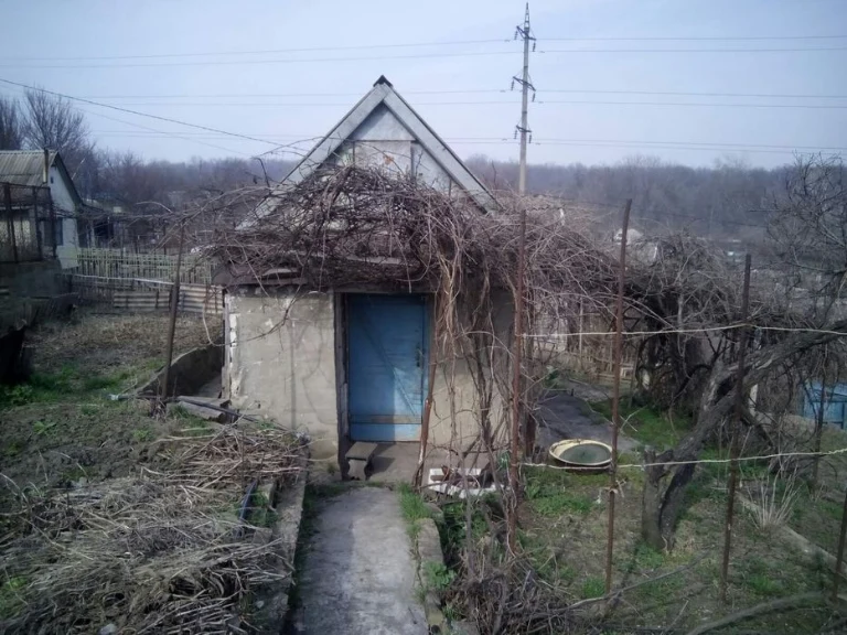 Продам дачу, сады юбилейные, остановка транспорта, ближние д.