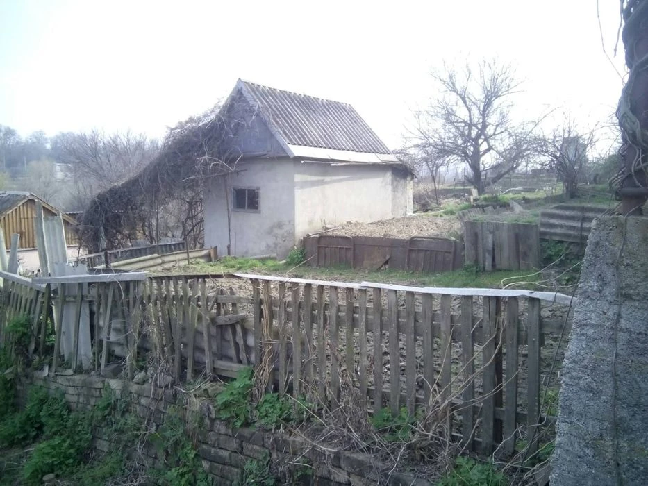 Продам дачу, сады юбилейные, остановка транспорта, ближние д