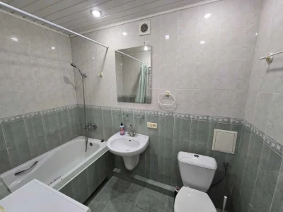 2-room apartment for sale 64.4 m², Druzhby Narodiv Blvd., 10