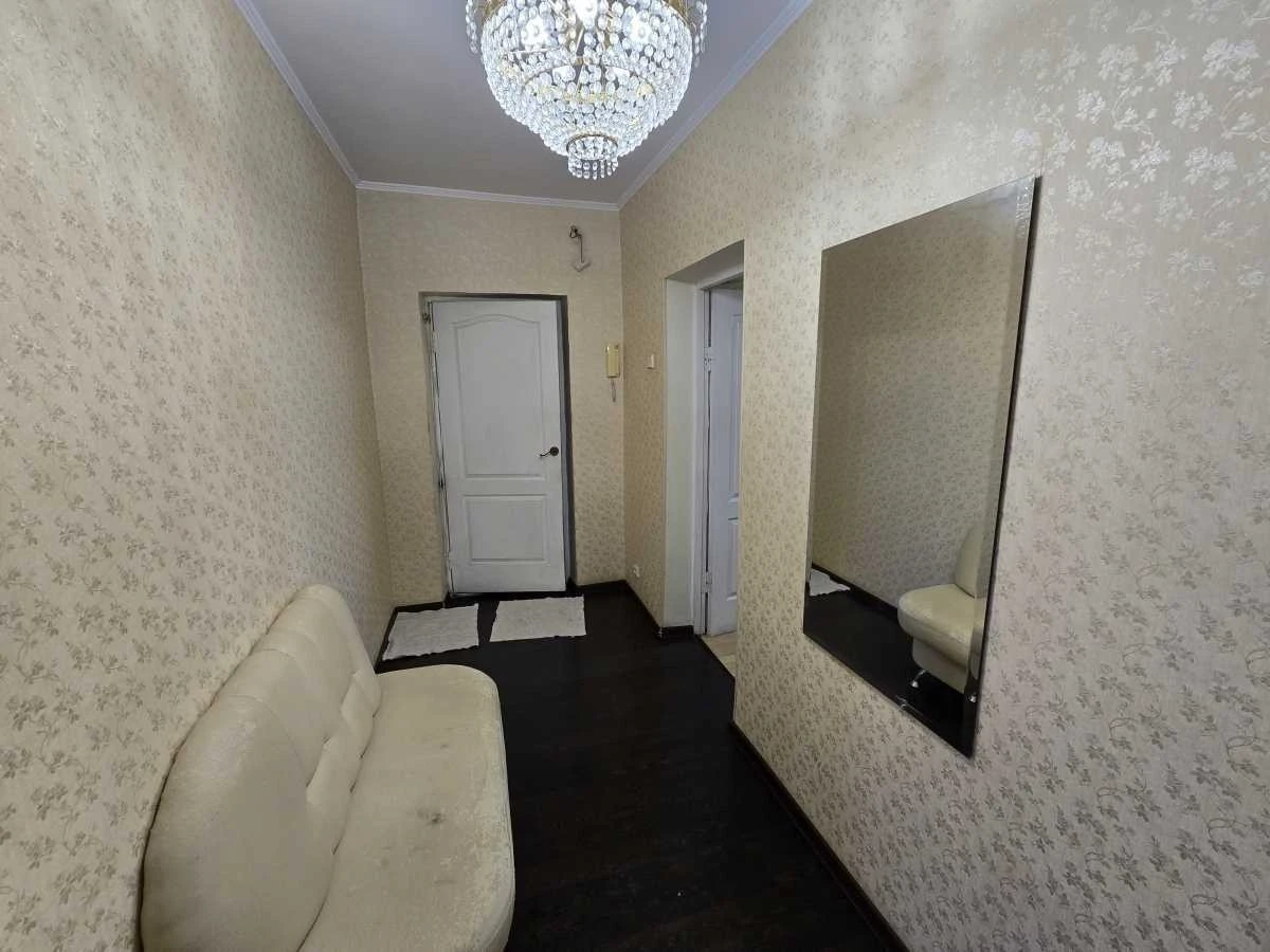 2-room apartment for sale 64.4 m², Druzhby Narodiv Blvd., 10
