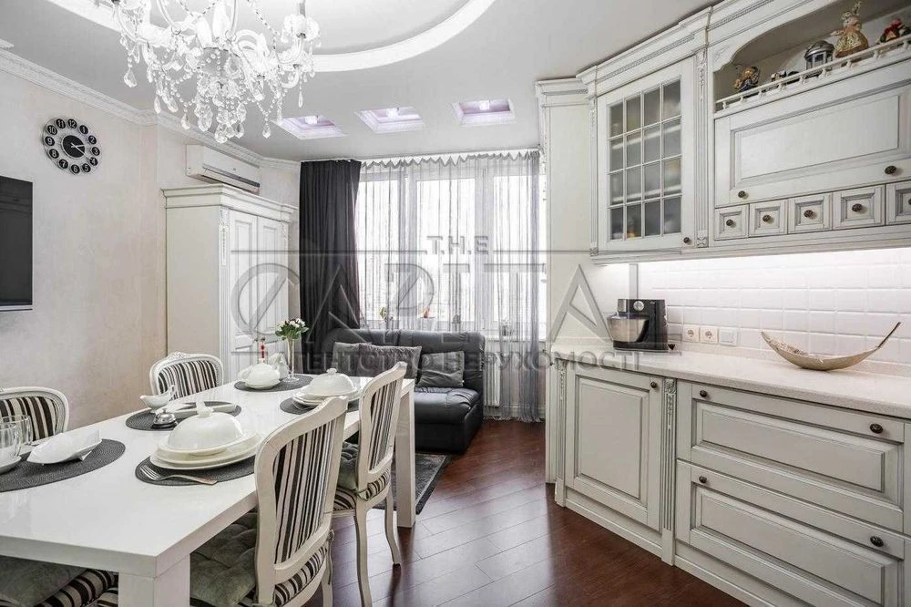 Apartment for sale, residential complex Molodezhny quarter, ul. Hmyry Borysa, D