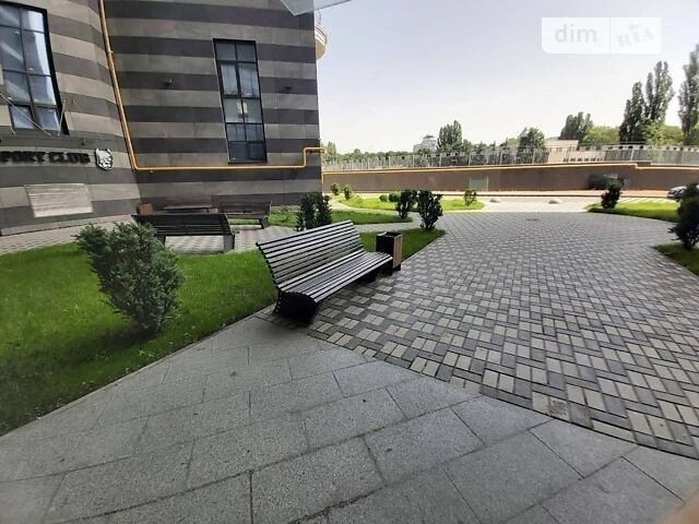 For sale 2-room apartment 73 sq. m. on Laboratornyi 7 • ID 346