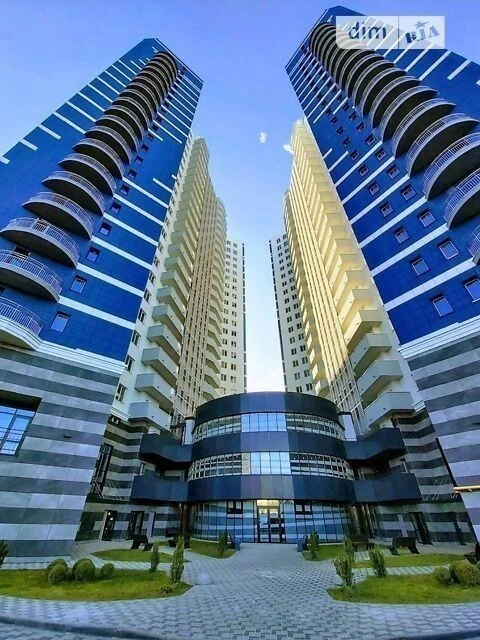For sale 2-room apartment 73 sq. m. on Laboratornyi 7 • ID 346