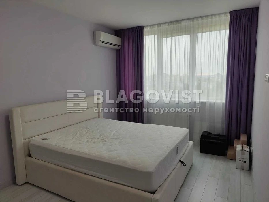 1-room apartment for sale Sevastopolskaya Square Ushynskogo 14a