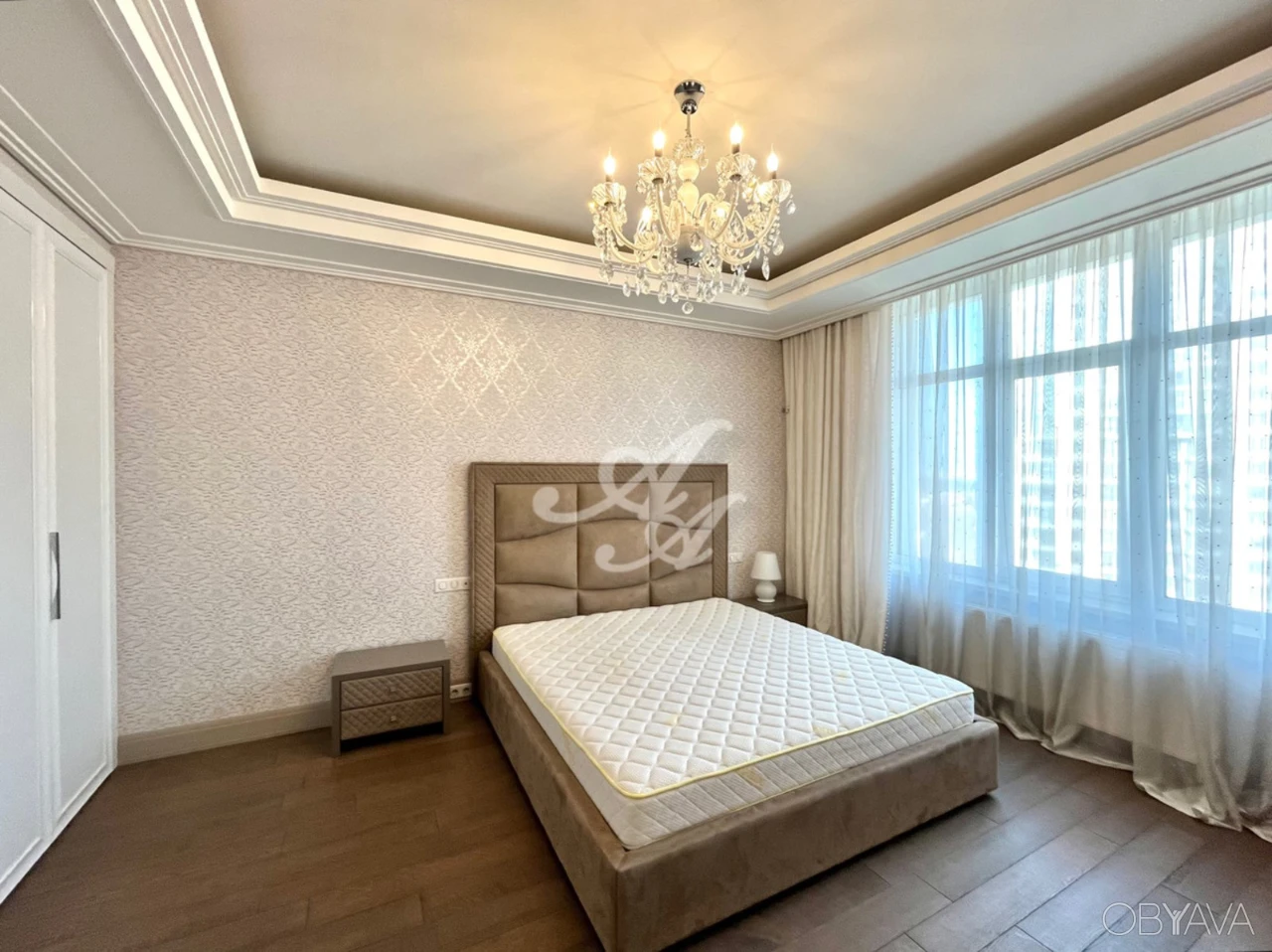 3-комнатная квартира, 178 кв.м