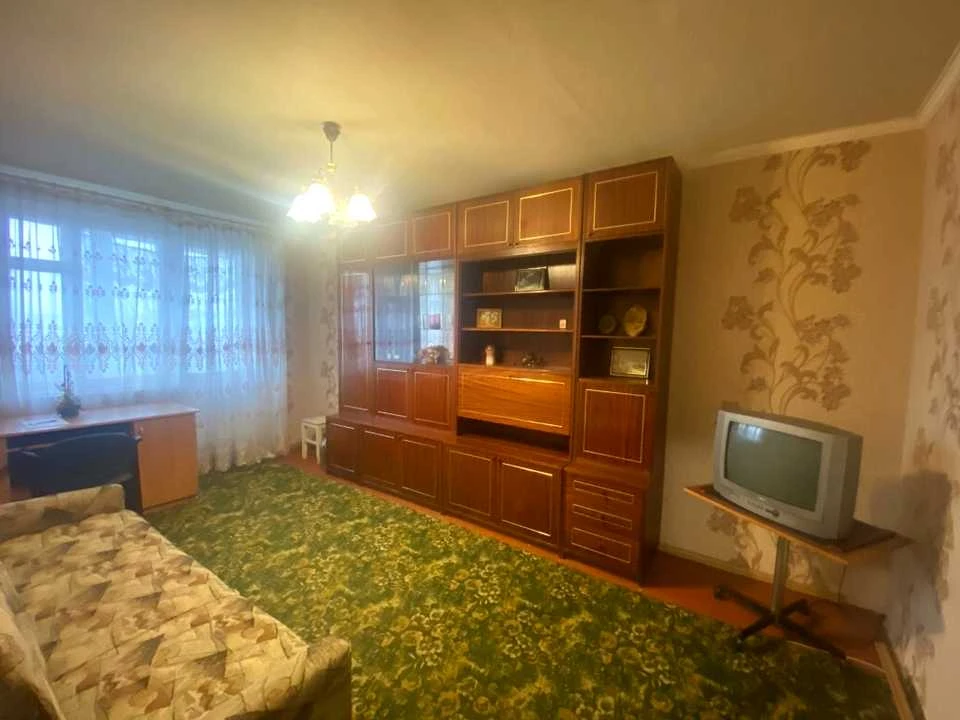 Apartment. Kharkiv, Ludviga Svobody Ave.