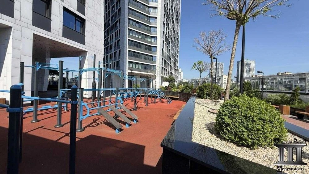 12th floor, Manhattan residential complex, 91.4 sq m, Beresteysky