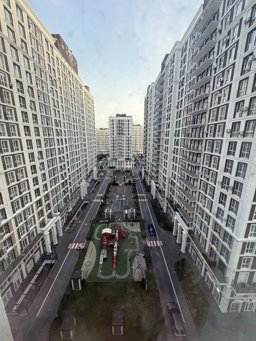 WITHOUT% For sale designer apartment in the residential complex Nova Angliya, Vasy metro station
