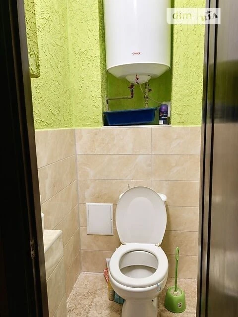 Sale of 3-room apartment 74 sq. m on Chervonoi Kalyna Ave. 46 • I