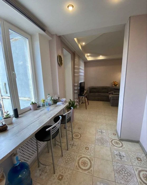 For sale 2-room apartment 57 sq. m. Kholona Gora SM