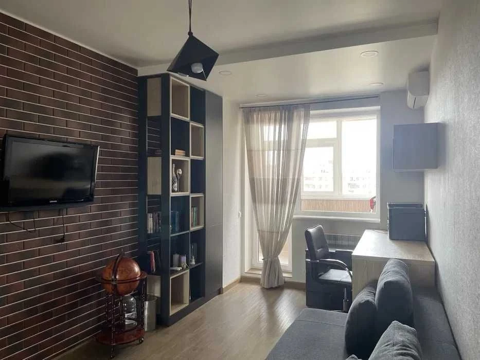 Продам 3-х к. кв. Проспект Гагарина , 41\2 ! ЦЕНТР! Левада!