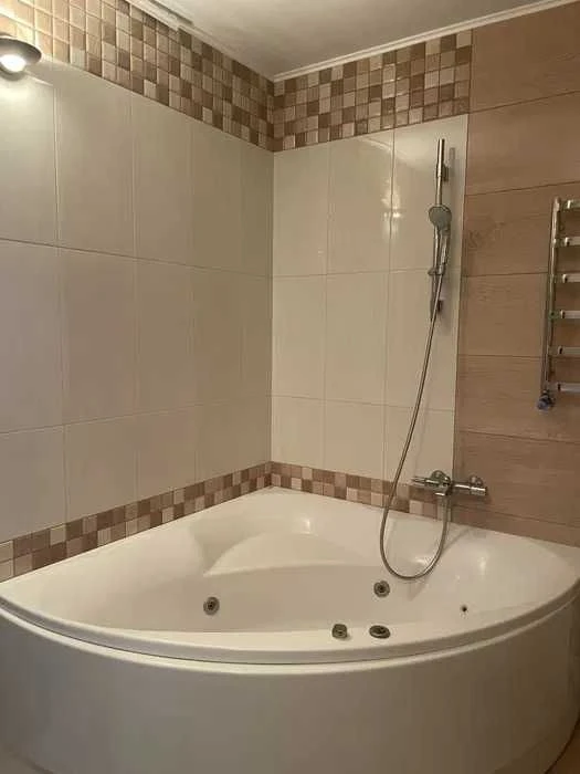 Продам 3-х к. кв. Проспект Гагарина , 41\2 ! ЦЕНТР! Левада!