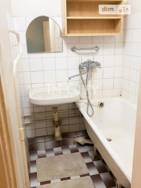 Sale of 2-room apartment 48 sq. m on Konovaltsya Yevhena street • ID 3