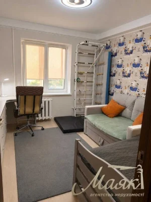 2-room apartment for sale 52.7m2, 3 Hryhoriya Kochura St., S