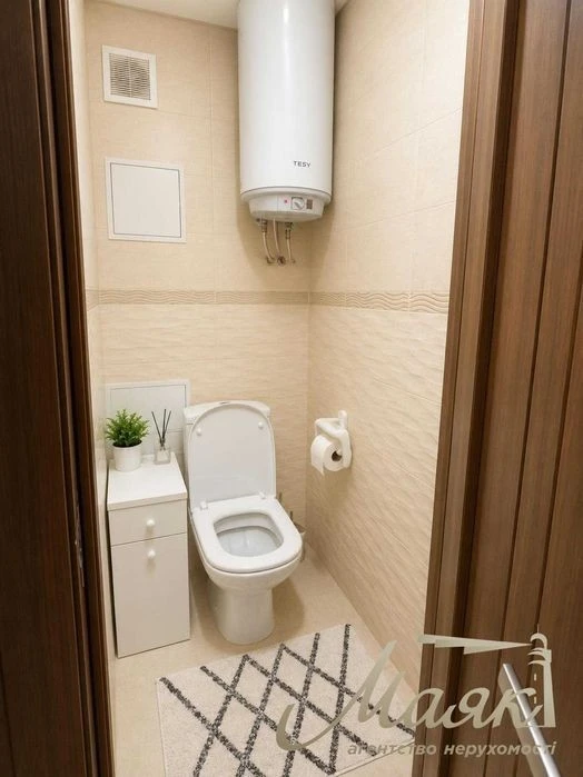 2-room apartment for sale 52.7m2, 3 Hryhoriya Kochura St., S