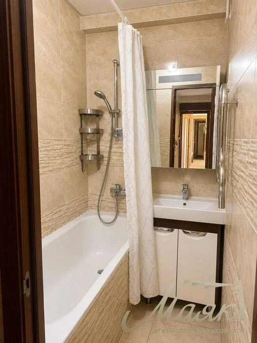 2-room apartment for sale 52.7m2, 3 Hryhoriya Kochura St., S