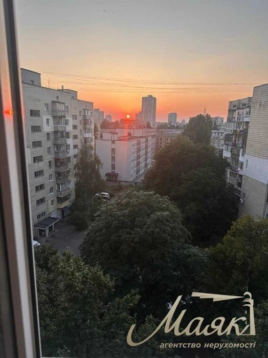 2-room apartment for sale 52.7m2, 3 Hryhoriya Kochura St., S