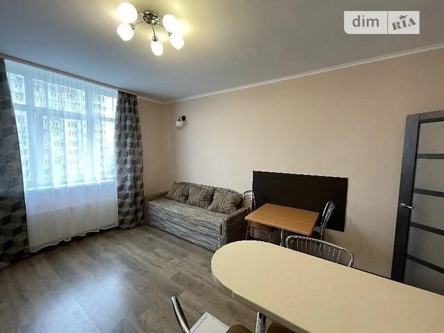 Sale of 1-room apartment 24.4 sq. m. on Petra Kalnyshevskoho St. 6