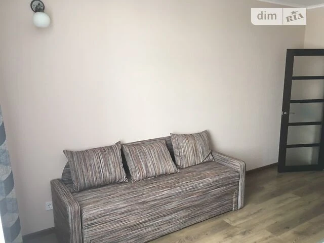 Sale of 1-room apartment 24.4 sq. m. on Petra Kalnyshevskoho St. 6