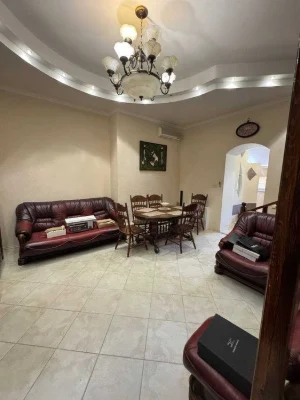 Urgent sale on Ekaterininskaya/Bunina! Center! 2 levels! AND