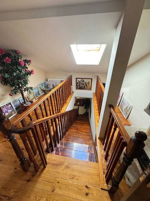 Urgent sale on Ekaterininskaya/Bunina! Center! 2 levels! AND