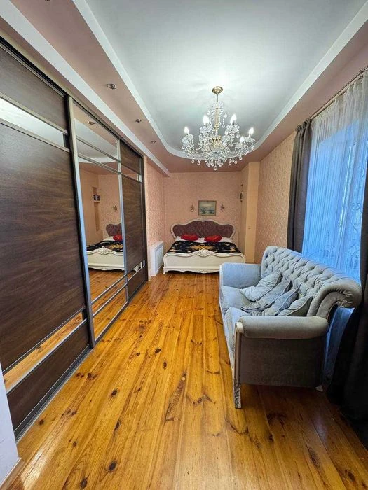 Urgent sale on Ekaterininskaya/Bunina! Center! 2 levels! AND
