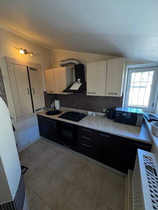 Urgent sale on Ekaterininskaya/Bunina! Center! 2 levels! AND
