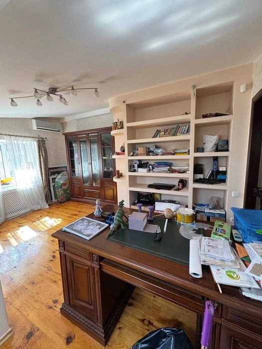 Urgent sale on Ekaterininskaya/Bunina! Center! 2 levels! AND
