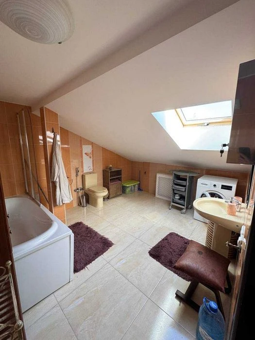 Urgent sale on Ekaterininskaya/Bunina! Center! 2 levels! AND