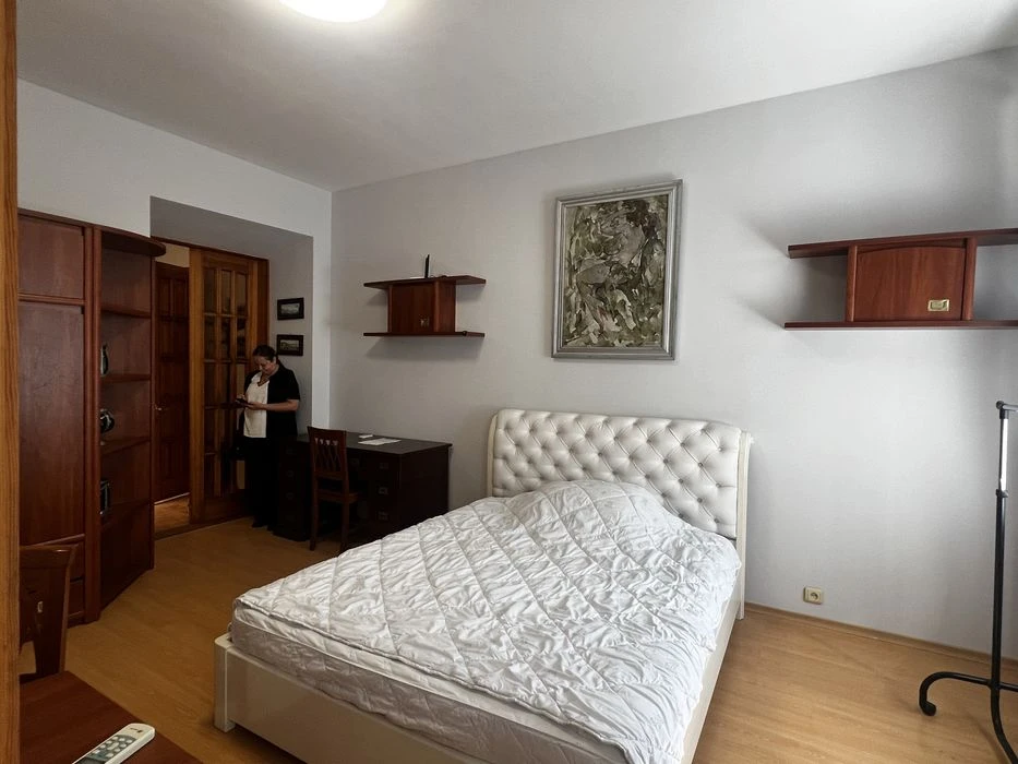 Пентхаус возле Оперного театра 210м2, $150.000