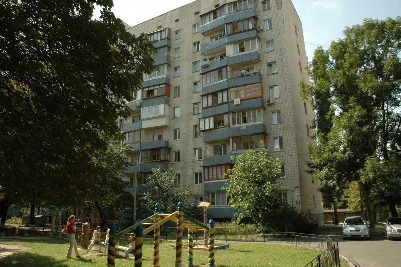 1-room apartment for sale 27 m², Gusovskogo st., 2