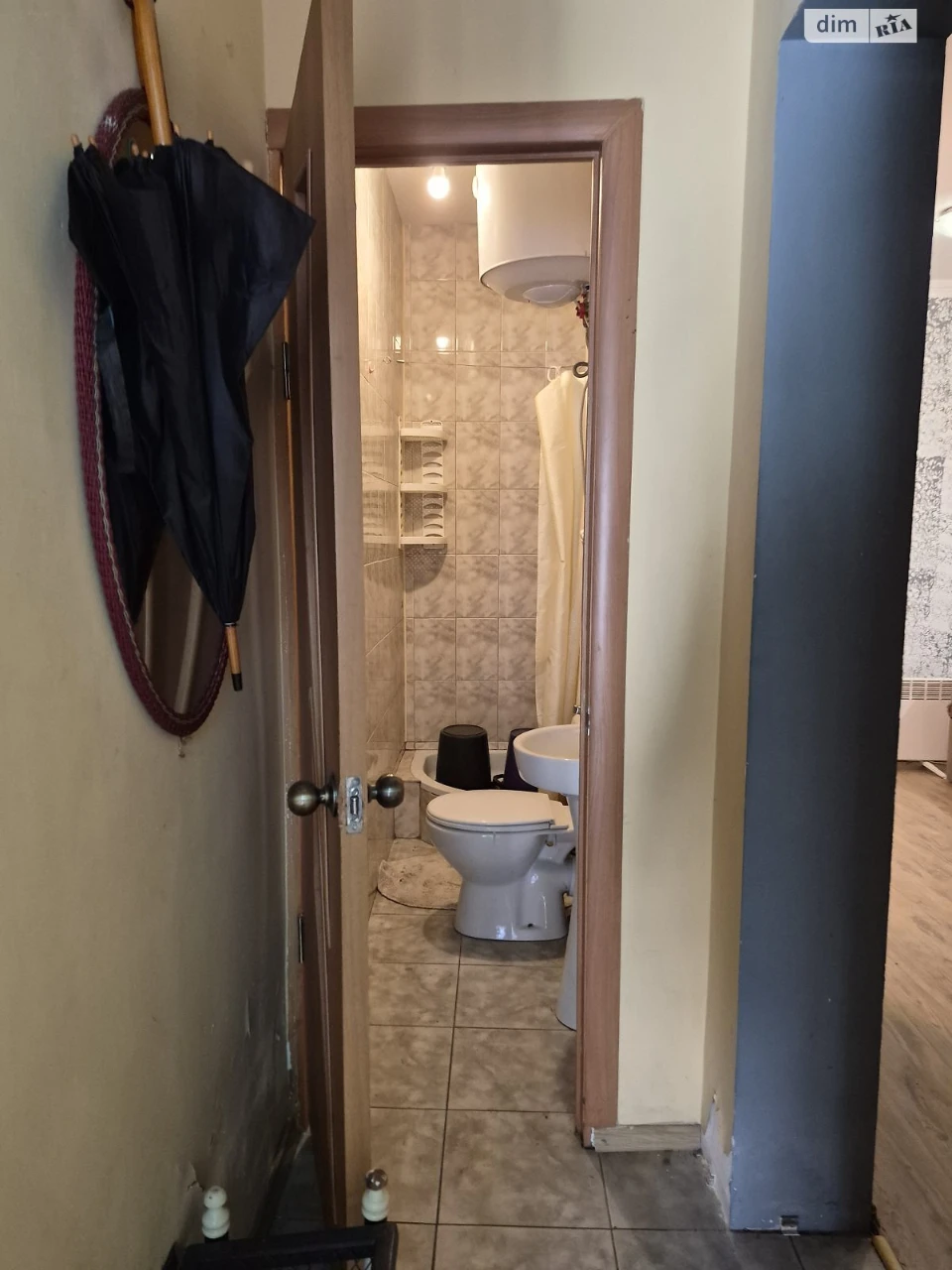 Long-Term Apartment Rental