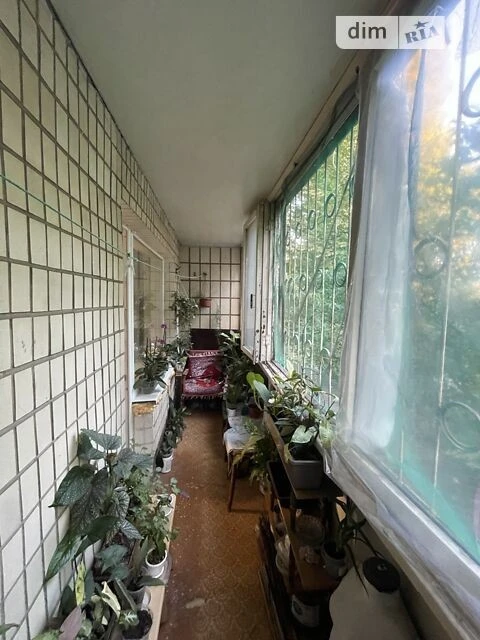Sale of 2-room apartment 53 sq. m on Degtyarivska Street 15B • ID 34