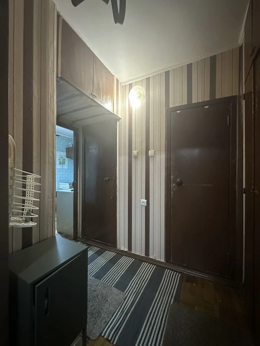 Продам 2к квартиру 56м2, вул. Ревуцкого 18. Позняки, Харківс