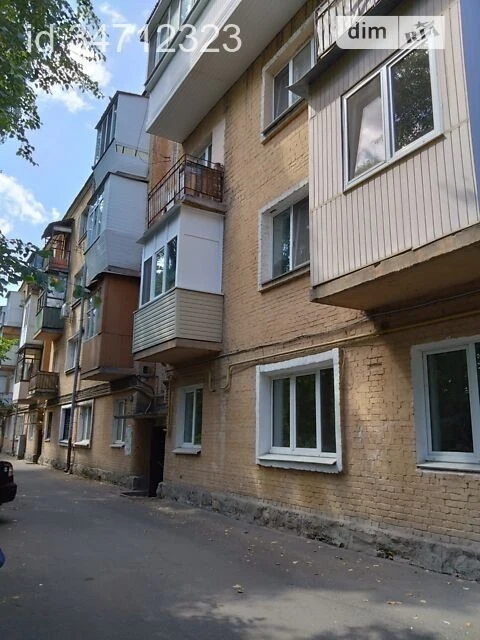 Sale of 3-room apartment 62 sq. m. on Dovnar-Zapolskogo St. 3/1