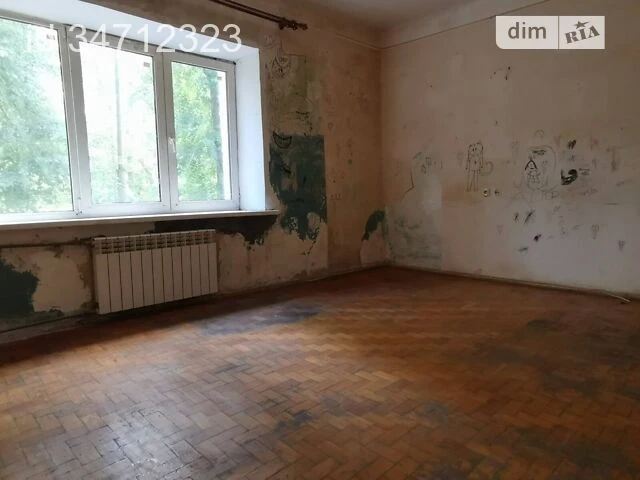 Продаж 3к квартири 62 кв. м на вул. Довнар-Запольського 3/1