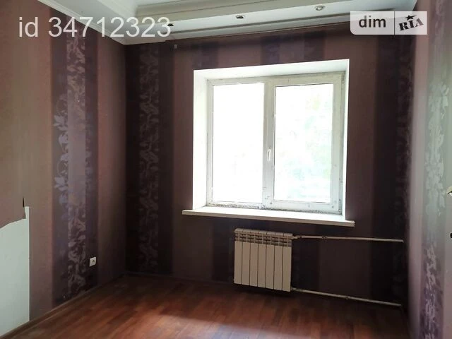 Продаж 3к квартири 62 кв. м на вул. Довнар-Запольського 3/1