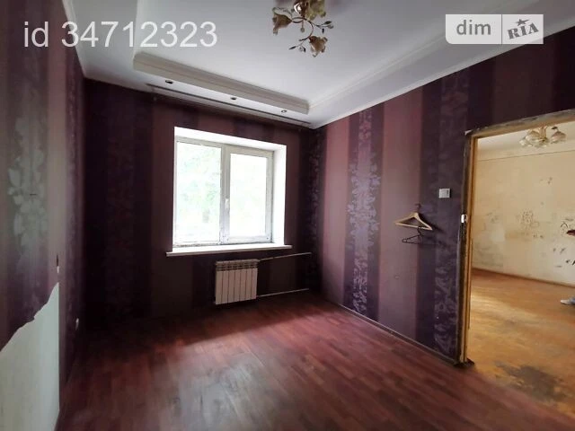 Продаж 3к квартири 62 кв. м на вул. Довнар-Запольського 3/1