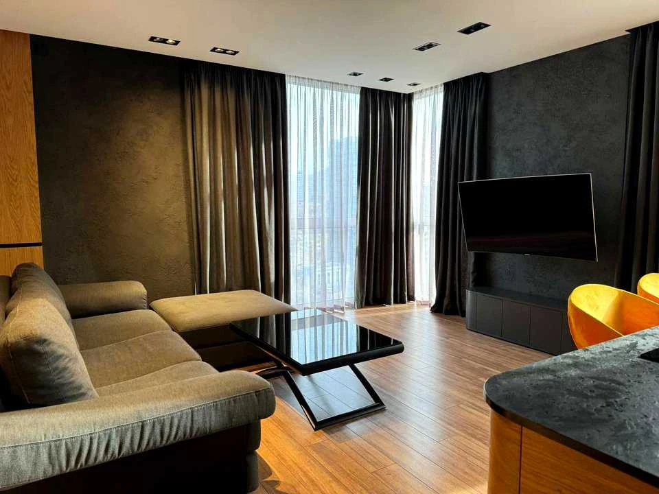 Apartment. Kyiv, Predslavynska Street.