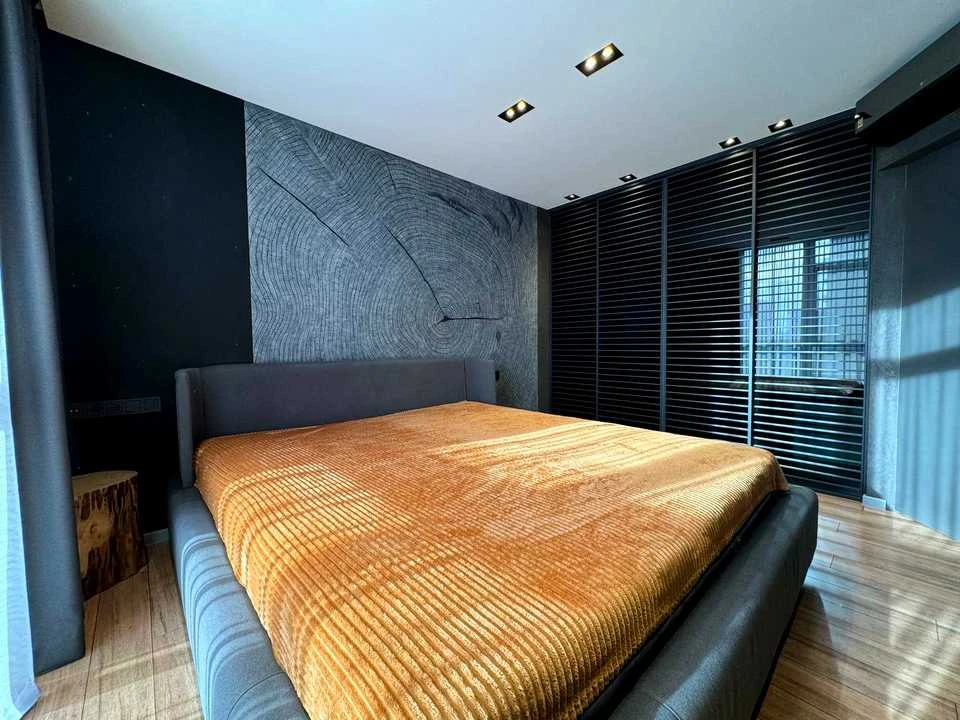 Apartment. Kyiv, Predslavynska Street.