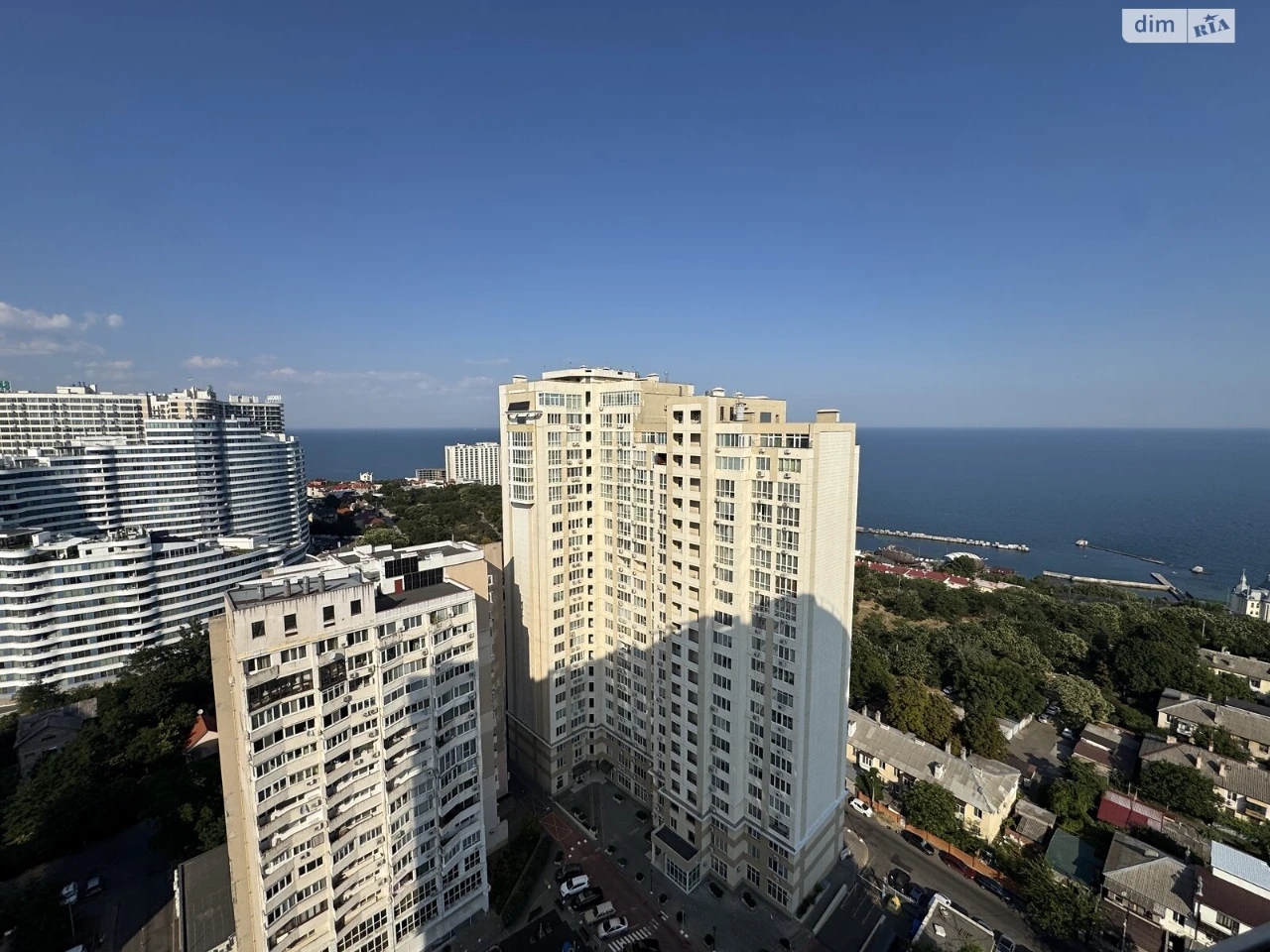 Продажа квартир Приморский.