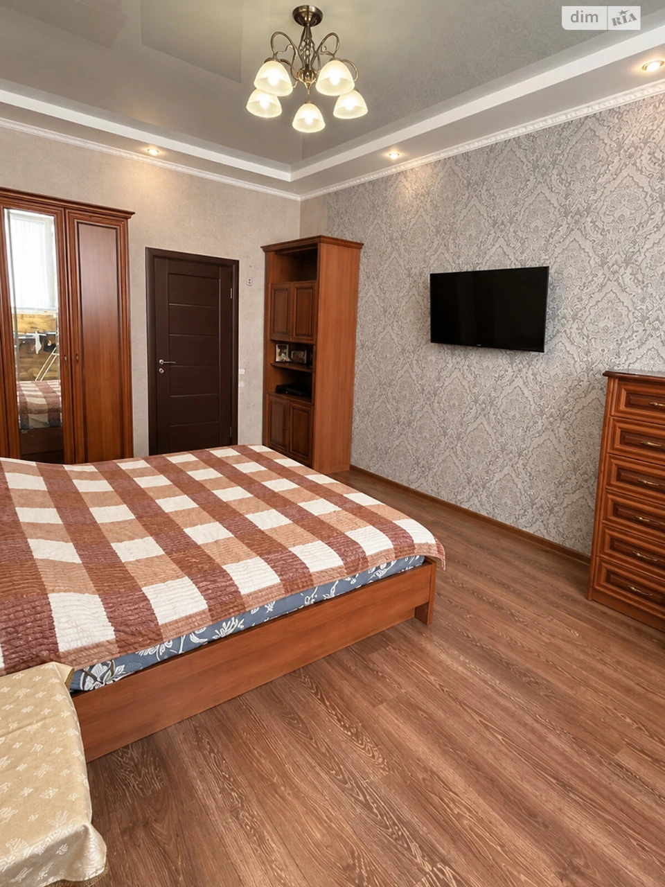 Продажа квартир Приморский.