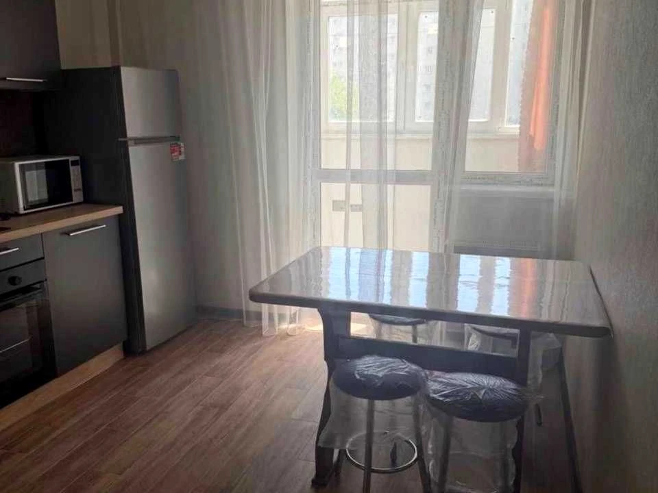 Apartment. Kharkiv, Barabashova St.