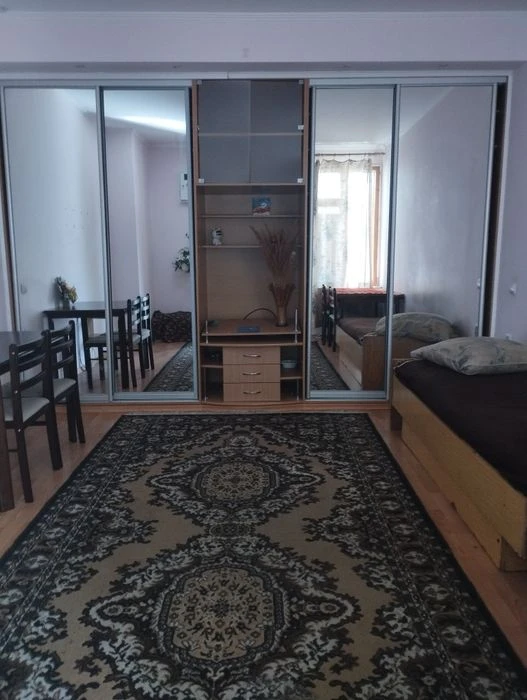 Квартира на землі, 50 м², вул. Нечая. Автономне газове опале